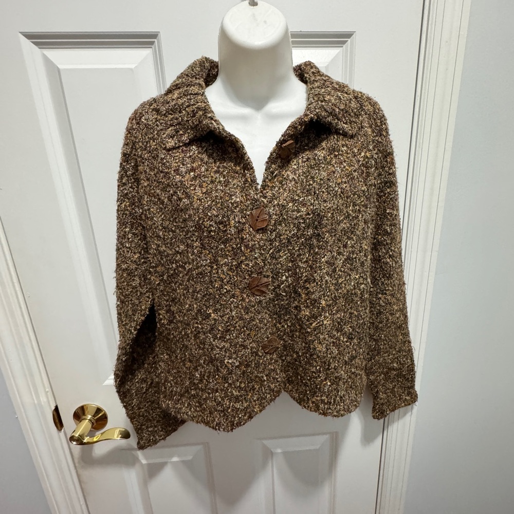 Wind River size S/M button up cardigan sweater
